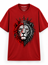 Zingleberry Crimson King red unisex oversized Gothic T-shirt featuring black silver and crimson crowned lion artwork.